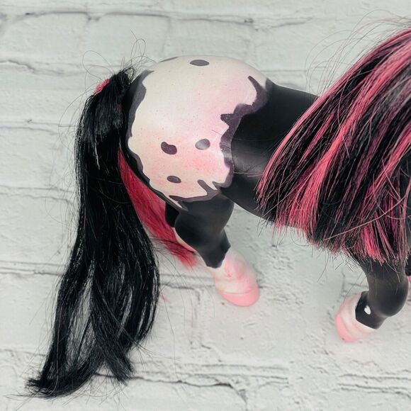 Breyer Black & Pink Appaloosa Jasmine the Horse Color Changing Bath Toy 8" - Picture 8 of 16